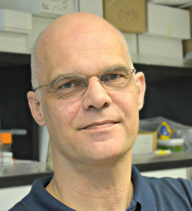 Andreas Herrlich Receives VA Merit Award