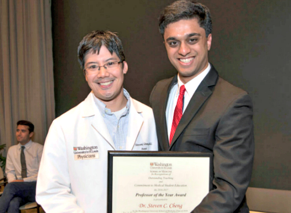 Drs. Steven Cheng and Timothy Yau Rewarded for Excellence in Teaching