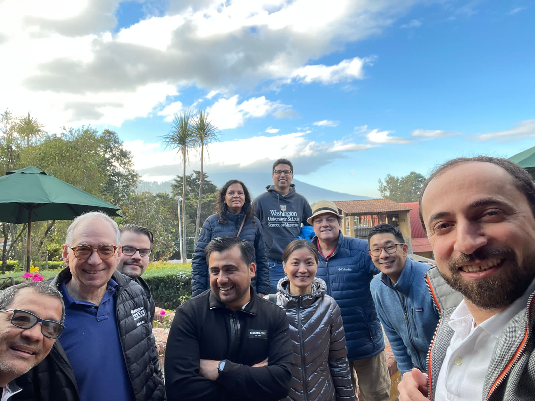 WashU Nephrology/Transplant and IGSS Gather in Guatemala for 5th Annual Nephrology Symposium 